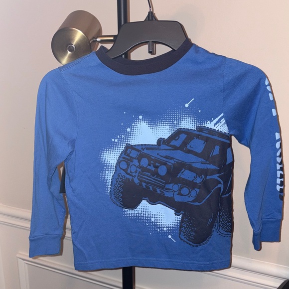 NWOT Bundle boy 6-7 Long Sleeve Shirt with Truck Graphic & dry fit NIKE PANTS - Picture 3 of 13